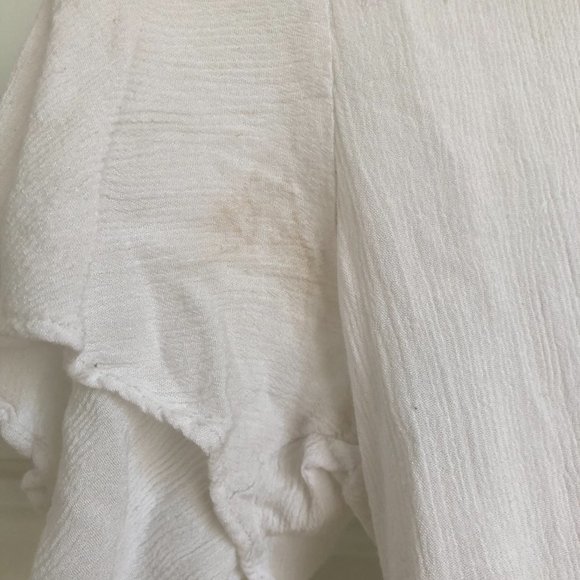 Shirred Keyhole Top - Picture 3 of 3